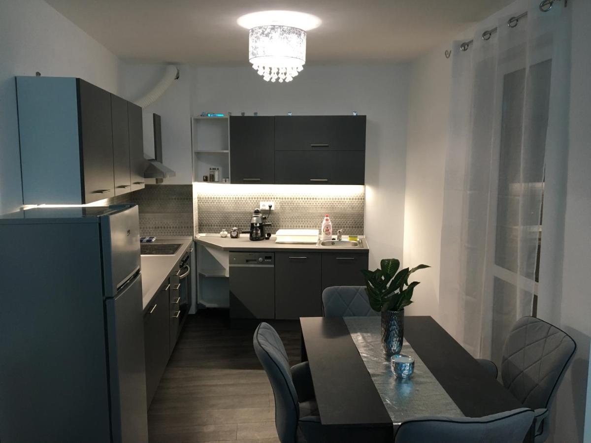 Queen Apartman Debreczyn Zewnętrze zdjęcie