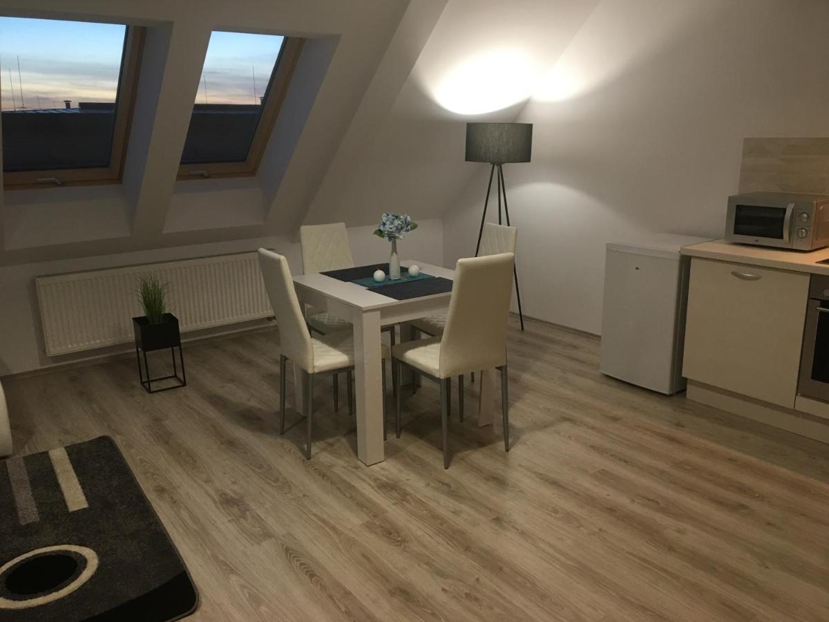 Apartament Queen Apartman Debreczyn Zewnętrze zdjęcie