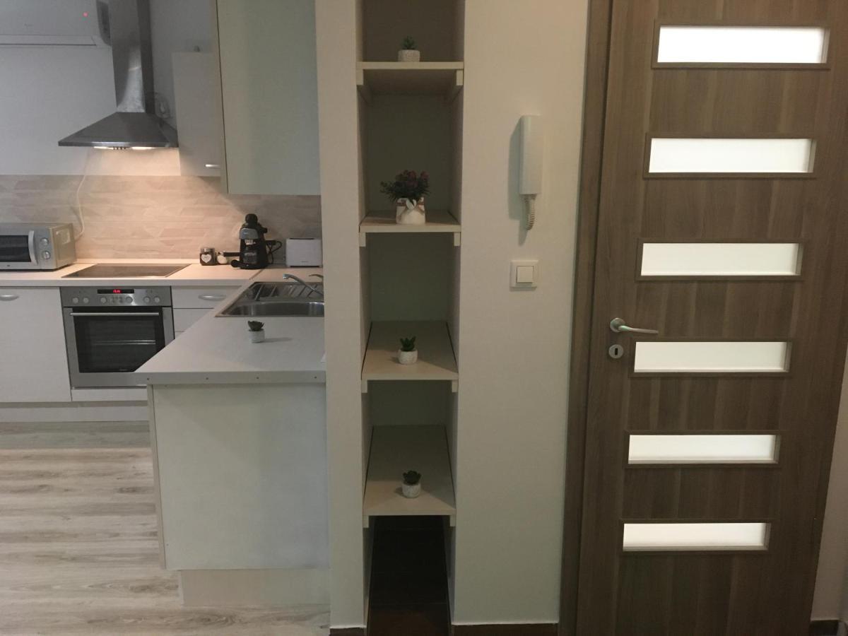 Apartament Queen Apartman Debreczyn Zewnętrze zdjęcie